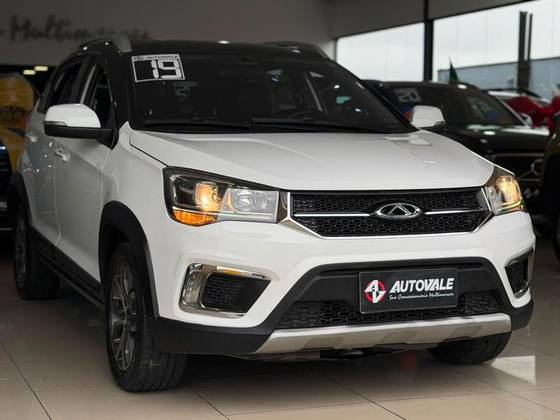 CAOA CHERY TIGGO 2 1.5 MPFI 16V FLEX LOOK 4P AUTOMÁTICO